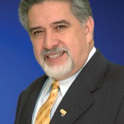 Esposo, padre, abuelo, bisabuelo, Pro - Familia.  Consultor