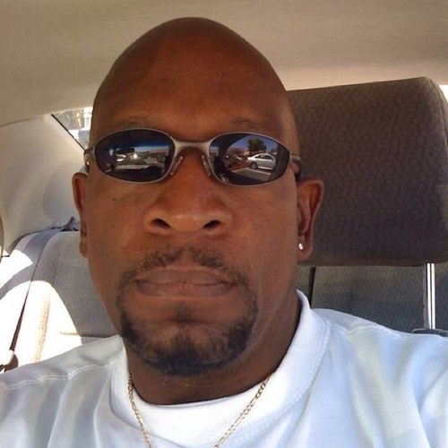 hinescurtis2's profile picture. 