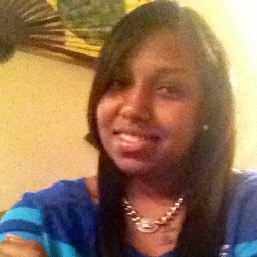 xhEllOKiiTTYx's profile picture. 