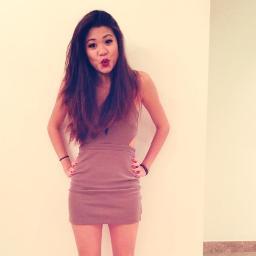 chloejewelho's profile picture. working for @spotify, animals & food are my faves. i have a love/hate relationship with Twitter and the gym.