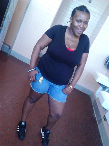 No need fa a bio jus follow my shyt n umma follow bac...!!!