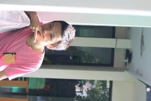 (P)ray(U)ntil(S)omething(H)appen
My life dedicated for God Lord Jesus
Love photography,painting,and writing
Juventino from indonesia :)
Just call me P.A.W
