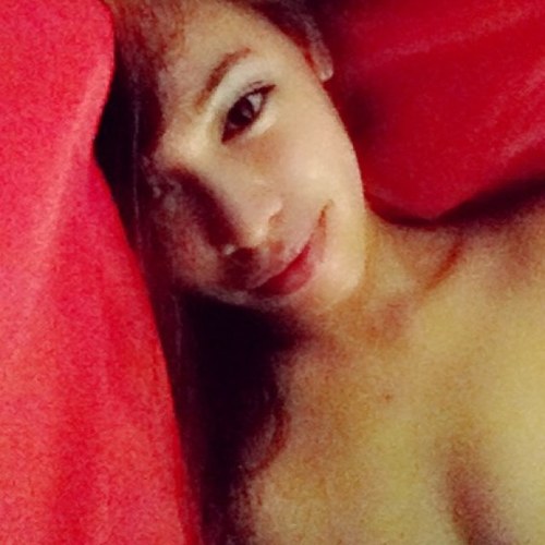 marla_liz's profile picture. im everything in between.