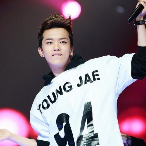 We are a fanbase for B.A.P's lead vocal Youngjae @BAP_Youngjae. [Part of the 4ever family fanbases] Admin: Itze, Amy, Shanahs