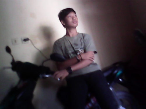 Fokus pada 1 tujuan (y)
