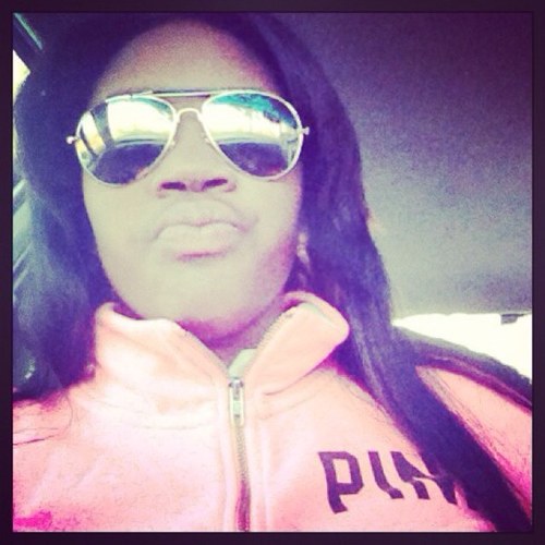 #RIPKEKE YELLIN FREE MY NIGGAS TIL THEY ALL FREE . MONEY TALK . YOU AINT GOT NUN ? #ENDOFDISCUSSION