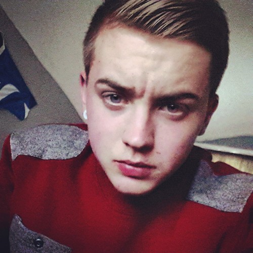 17 years old, work at kwik fit.