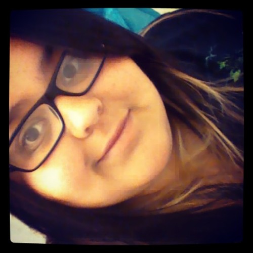 JasmineeeeJv's profile picture. 17 • Senior