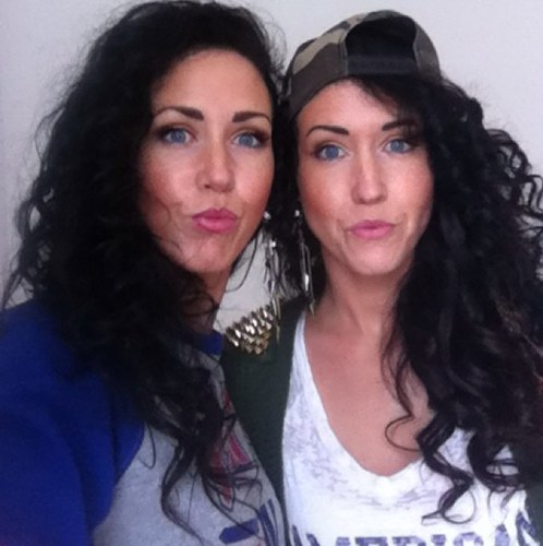 DanceTwinz's profile picture. Twin dancers, models, for bookings or enquiries- powerhouse_dance@mail.com