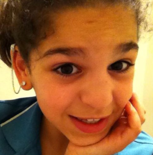 Hey guys, 

Please follow me and i will follow back.

Youtube: beautybyagamer
Intargram:larazahalan