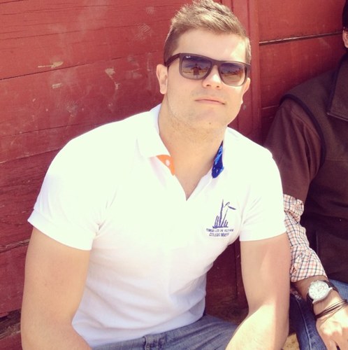 javierun93's profile picture. 