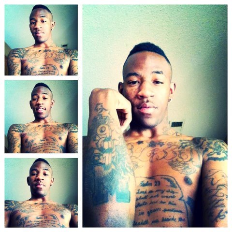 Fuck A Bio And Just Follow My Fine Ass Cause Im The Shit..