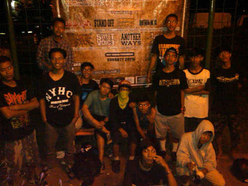 BC_FAMS's profile picture. Organizer , Respect and support , no rasist ! #saudaratanpabeda