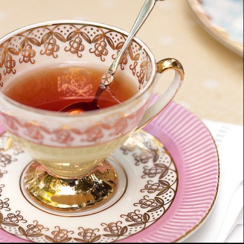 skinnyprayer's profile picture. To all you little fuckers who judge: I don't want to hear it.
CW: 126 LW: 112 GW1: 109 GW2: 100 UGW: 95 
Too fat to be Ana's friend