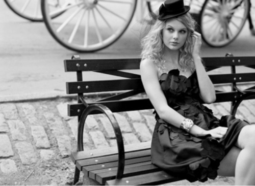 Hello. I'm a Swiftie. Press the follow button everyone! [Quiz spam acc]
