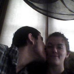 Truth is everyones gonna hurt you, you just got to find the ones worth suffering for - Bob Marley.
           I love Zach :)