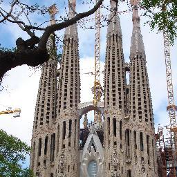The ultimate insider's guide to Barcelona. Essential information, tips and recommendations on all things Barcelona.