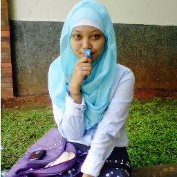just ordinary girl. simple . friendly. humble. be patient .