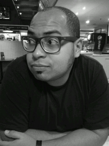 zadquielvs's profile picture. 