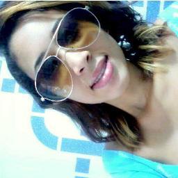 #NaoTenteMeEntender. Ok!!
Nao sou a melhor nem a pior...mas acima de mim :
#SóDeus