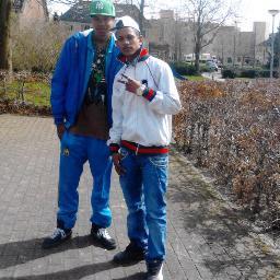 #Galsen fierre d'etre Africain #TeamBooba #DakarBoss Toulouse+Rotterdam+Rufsique Senegal same reew la. #FreePalastina #StopRacisme