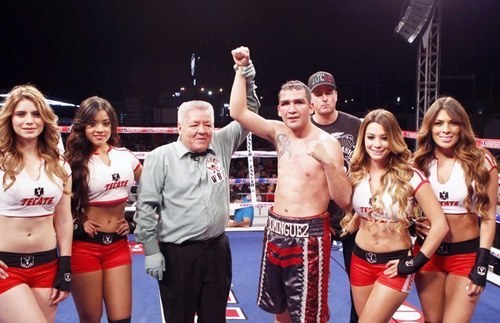 Boxeador profesional primer campeon azteca ;)