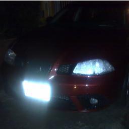 DiegoFu12's profile picture. Amable amorozo sentimental divertido timido penoso y un tigre en la cama grrrr ;) jajajaja