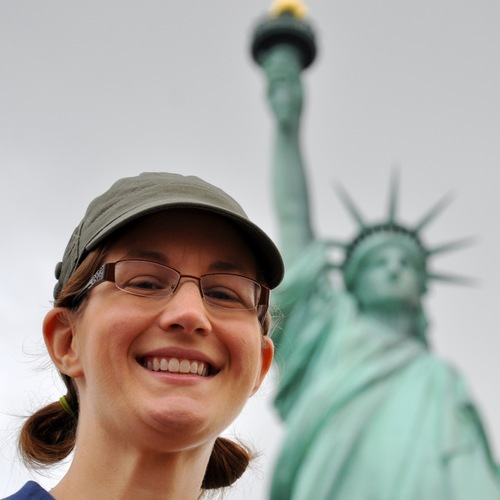 BethLoz's profile picture. HS Social Studies teacher