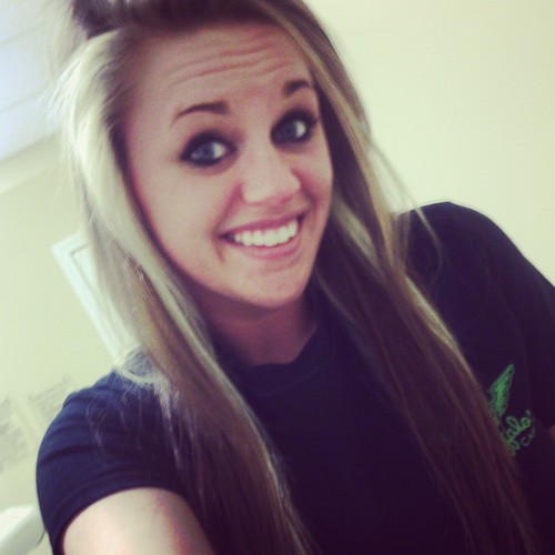 LP/ Lauren/ Lo/ L2/ Pretzel. call me what you choose. 20. Bartender at Buffalos Southwest. improving more and more.