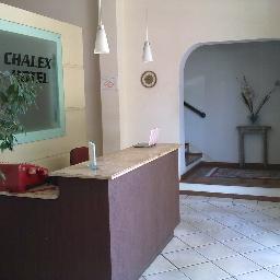 Chalex Hotel é um ambiente charmoso e agradável que há 33 anos recebe de braços abertos todos aqueles que por algum motivo, profissional ou pessoal.