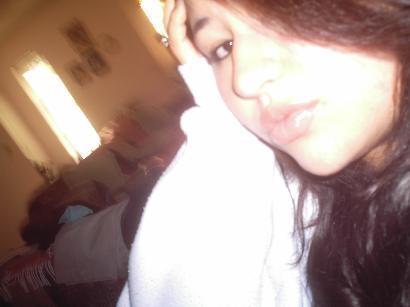 Michelle_p90's profile picture. the truth is i probably don't like you so leave me alone.