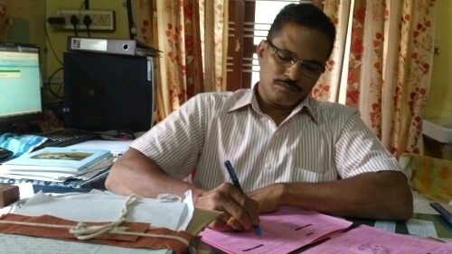Divisional Accounts Officer 
A polio survivor.My movements are limited on wheel chair. I drive specially designed vehicles.