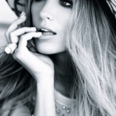 Classy, Sassy 22 College Student. 
Speaking my mind & following my heart.

Stand Tall, Smile Bright & Have Faith