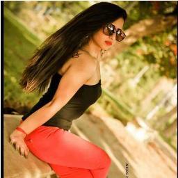 حـتـي لوـو مـش جـنـبـي ♥ بـرـرٍضـوـو سـآآآكـن قـلبـي ♥ وـو مـنـوـورـرٍ سـمـآآيـآآآآآآ ..