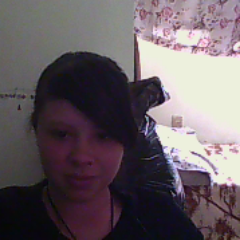 monalavampira1's profile picture. SOY FAN DE RYAN ROSS y soy guitarista 
bola de puercos