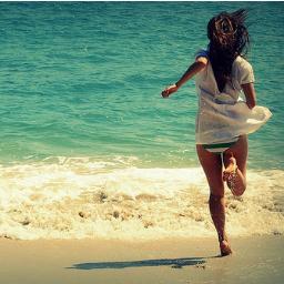 Palm trees, summer breeze, salty air, sun kissed hair, that endless summer. Take me there.