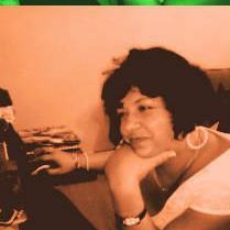 ElenaElly7's profile picture. 