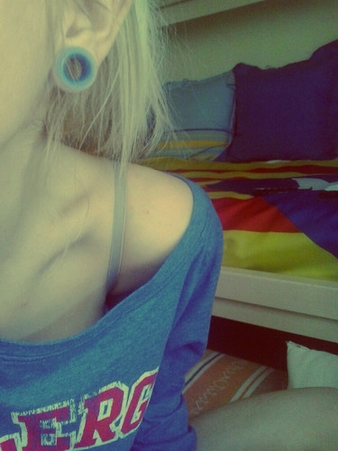 NPrivated's profile picture. 17. Es triste pero lo único para desahogarme es esta cuenta.        Jo puc. PI: 42,5kg M: 39kg