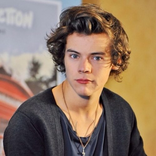 One Directionnnn? yep 5 sexy boyz making their dreams come true ... and im here to support them