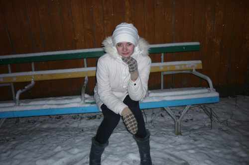 Учусь в институте, люблю суши, болею за Зенит.