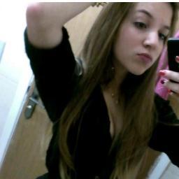 Amoo mto a @1_Reaiis minha gata que eu amo mtississimo @_PamelaSousa     https://t.co/bUy70f7n0T
http://t.co/ceMTvSsNEA