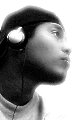 Todo simple, amo la musica me encanta bailar no canto tan mal en la regadera jajajajaja.