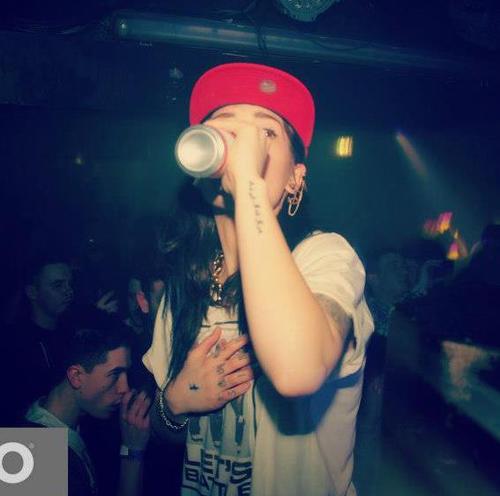 i sing and stuff :)