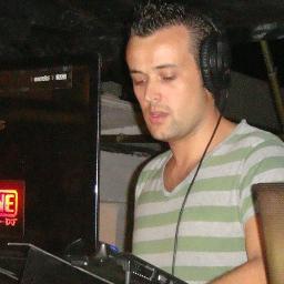 Ibiza´s lover, music addict!! Dj //Booking and management: sergiom_dj@yahoo.es/ https://t.co/Ov9LZFhOis
https://t.co/0a3RusI4Hg