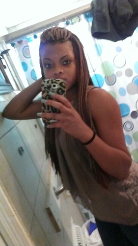 Mother of 1 wonderful daughter shes my motivation ! Future wife too D.T.C. ! Bs not torlerated !
