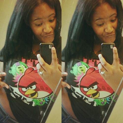 Ouuuwe Im Gangsta && H O E 's Love BINK  I Can Be Yah Bestfriend Or Yah Worst NightMare : )