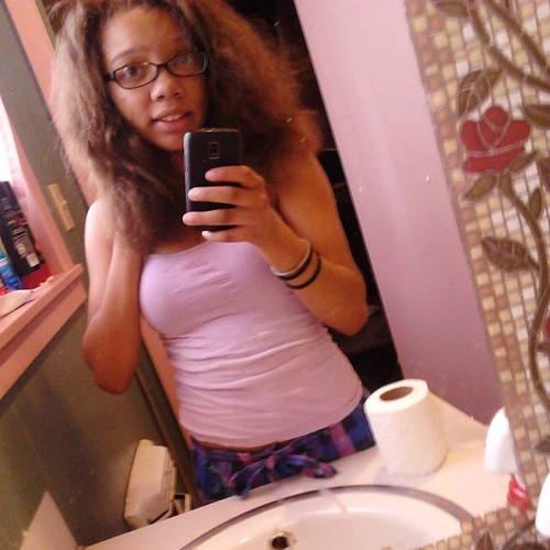 2 Sisters , 6 Brothers , And A Wonderful Mother Is All I Need And Have (: