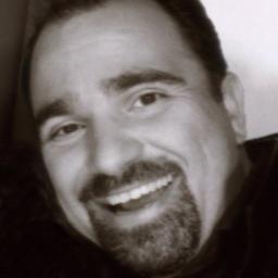 Sr. Principal Product Manager for @AppLogic @CAinc  My tweets are my own.