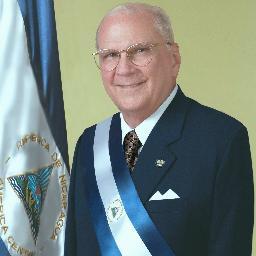 Biblioteca Virtual del ex Presidente de Nicaragua Enrique Bolaños.   Valiosas colecciones históricas y culturales. La primera en su género en Latinoamérica .