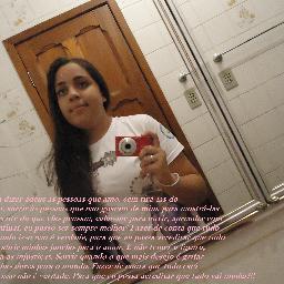 ★ Nada dura pela vida inteira ! O tempo passa e a gente vê as coisas de um jeito diferente.. É impossível que a magia seja a mesma eternamente !